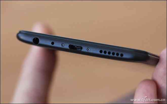 vivo X20全面屏手机深度评测:2998元值不值得入手? vivo X20全面屏手机深度评测:2998元值不值得入手?