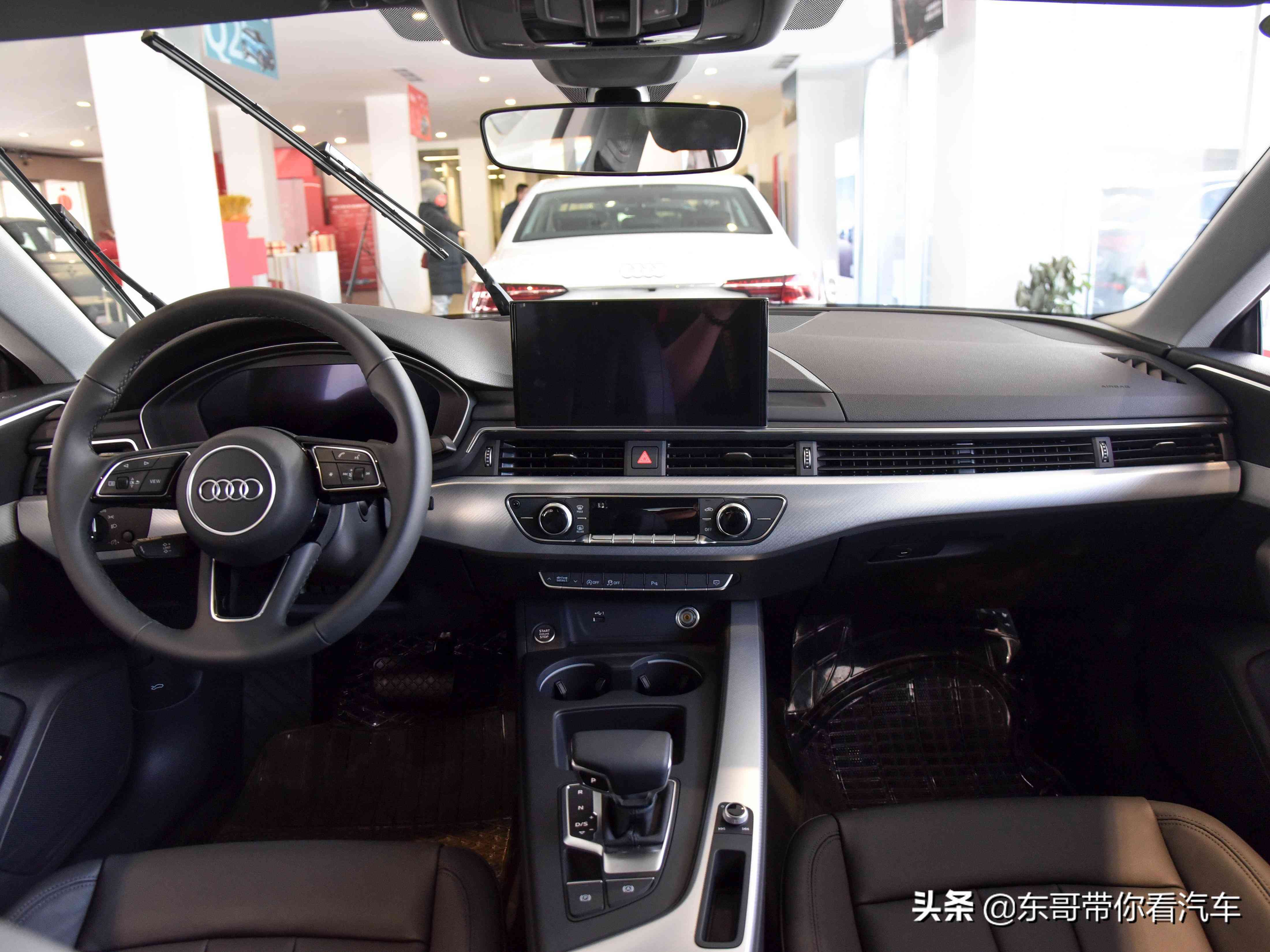奥迪A5怎么样?价格亲民的原装进口豪华四门轿跑实拍评测 奥迪A5怎么样?价格亲民的原装进口豪华四门轿跑实拍评测